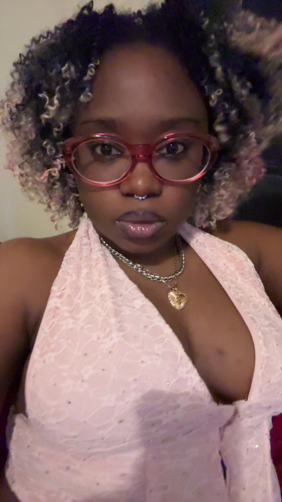 @V0NN3