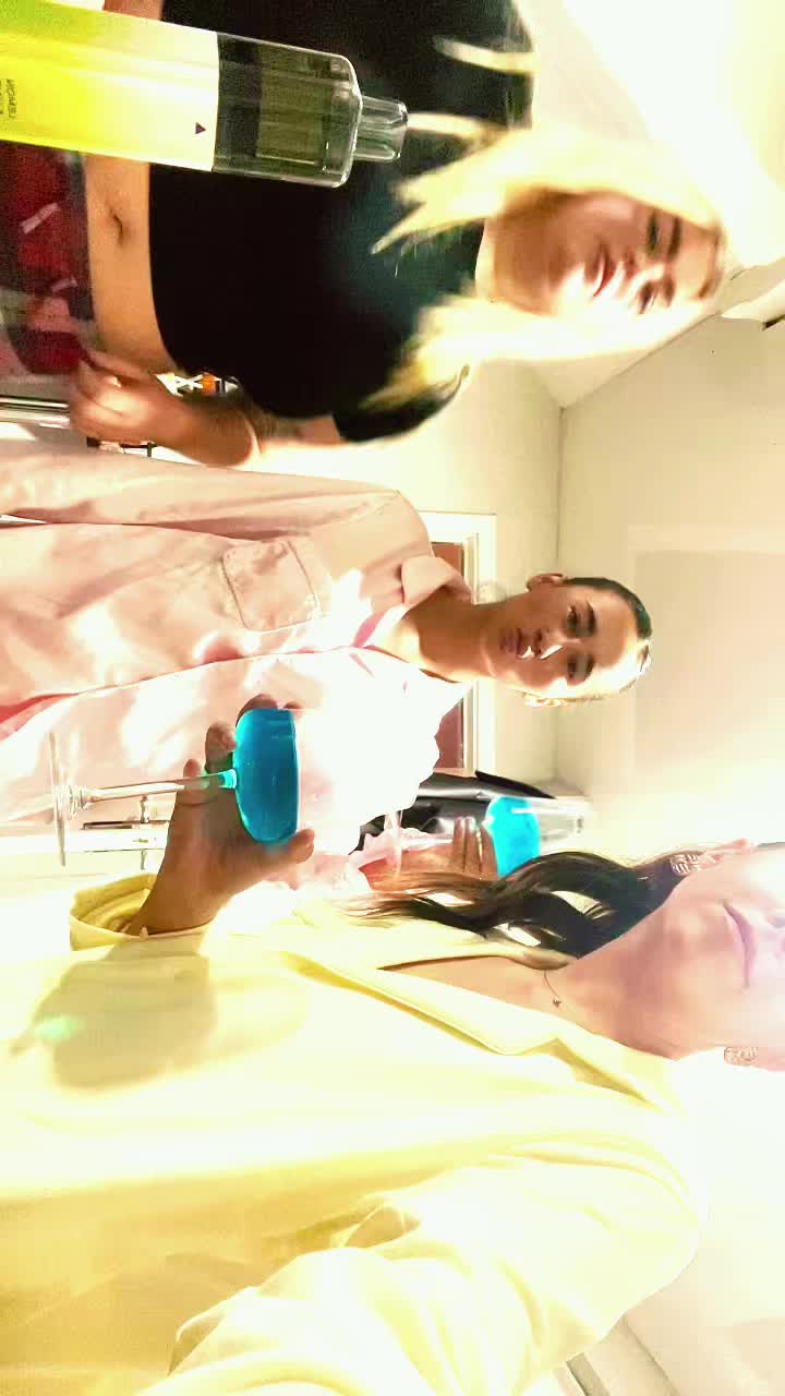 @.laylanelsonx