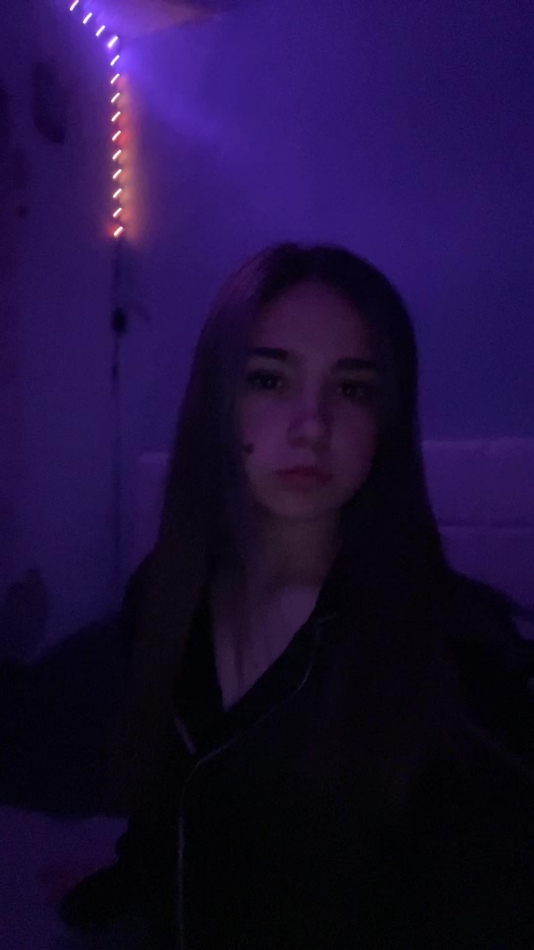 @𝐈𝐥𝐨𝐯𝐞𝐦𝐲𝐛𝐟💕
