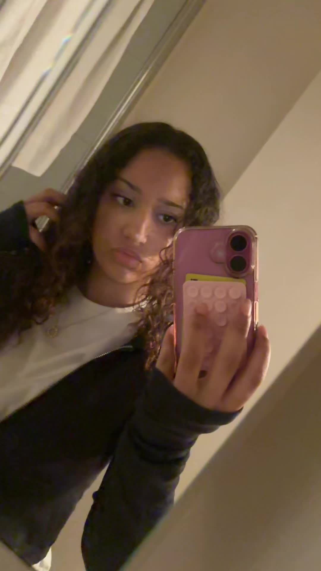 @itslikeimnoteventhere