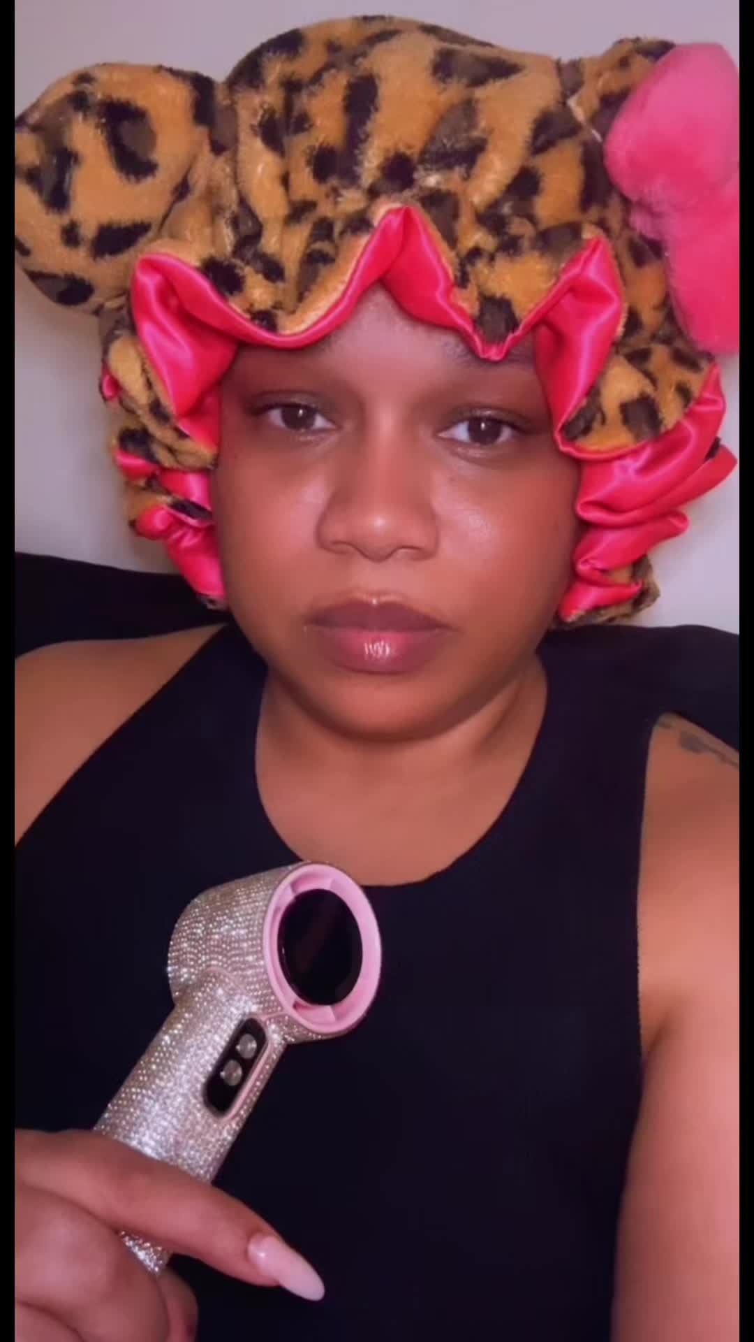 @devorielyons