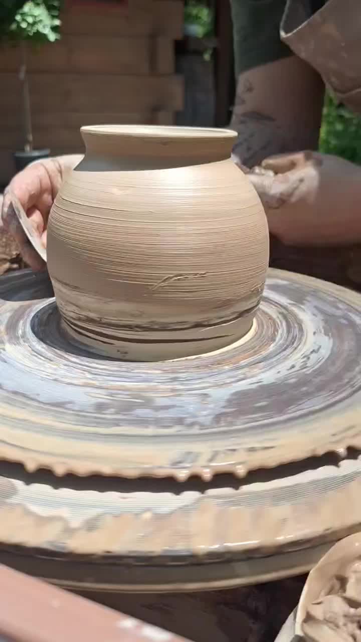 @Pottery with Taryn