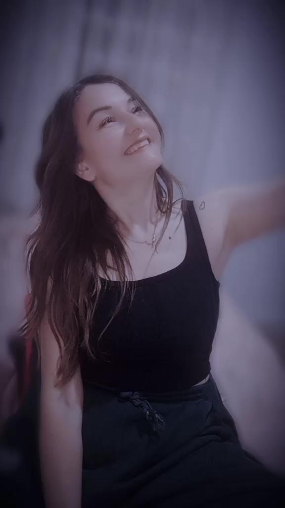 @Ayşe🕊️