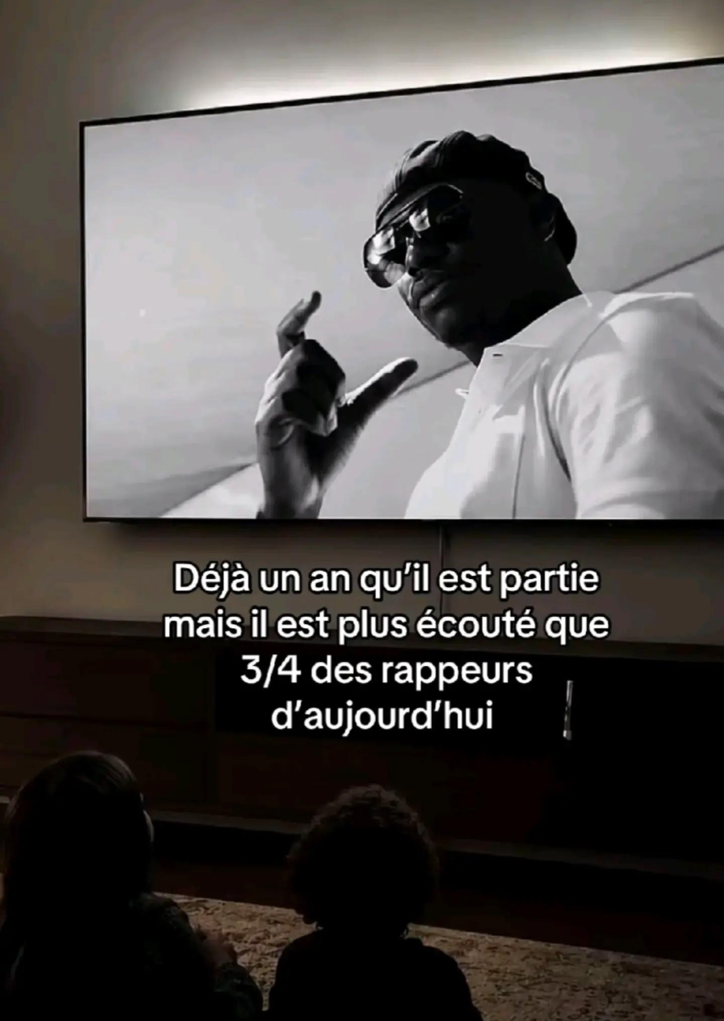 @꧁☬⋆ТᎻᎬ༒ᏦᎥᏁᏳ⋆☬꧂