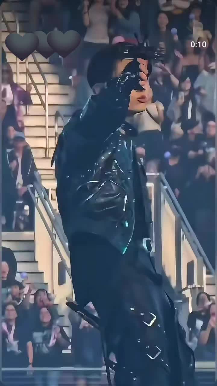@annacopez