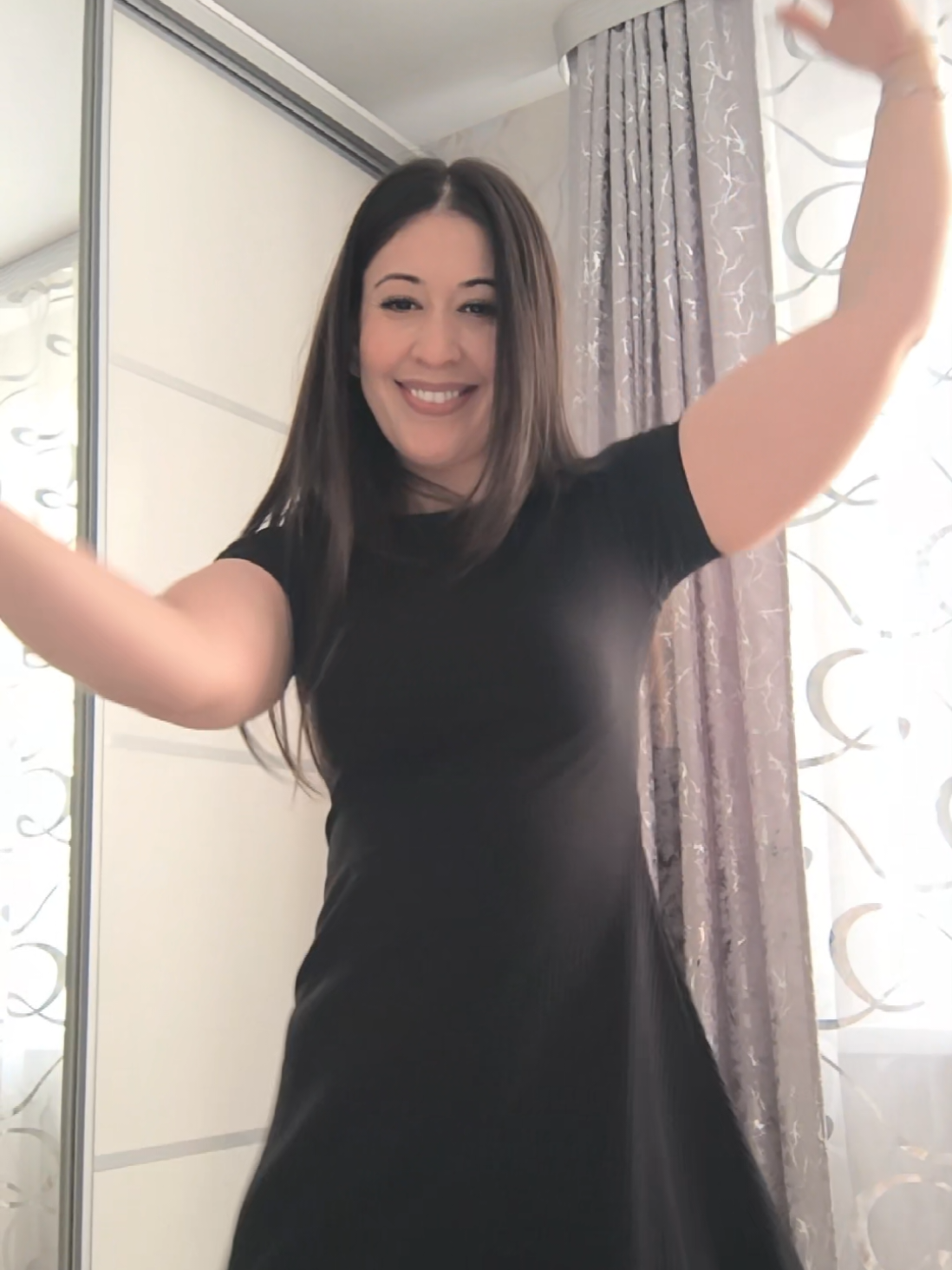 @Мехри