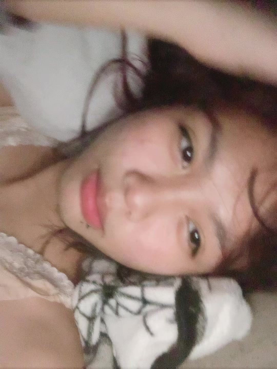@🧟&zwj;♀️🧟&zwj;♀️