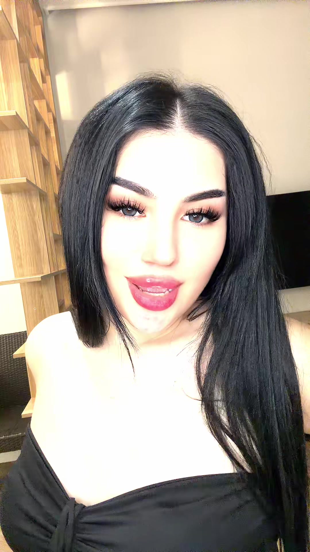 @Izamovaa1