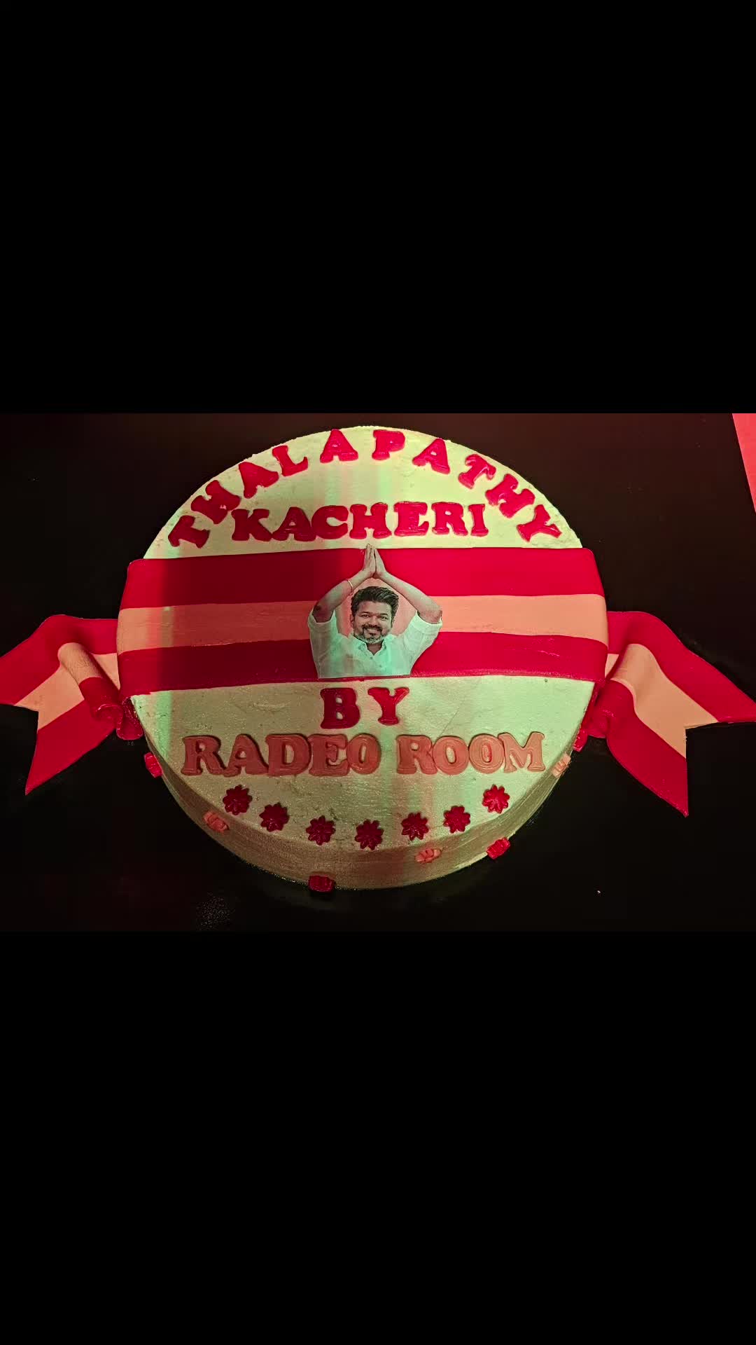 @RadeoRoomRestobar@Publika