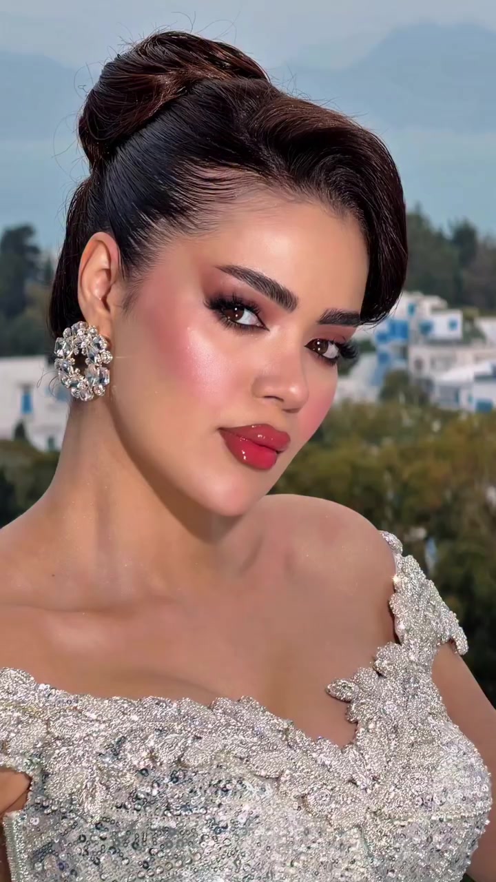 @𝘼𝙕𝙄𝙕𝙊𝙎 ❤️ 𝙀𝙈𝙉𝘼𝘼