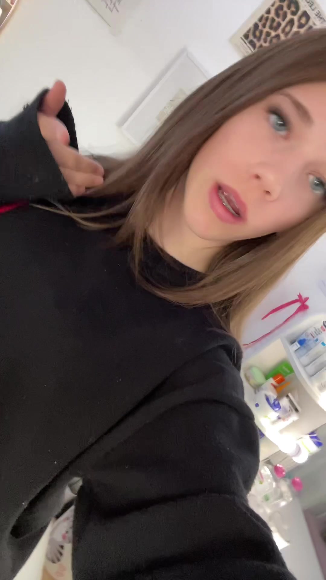 @🪼