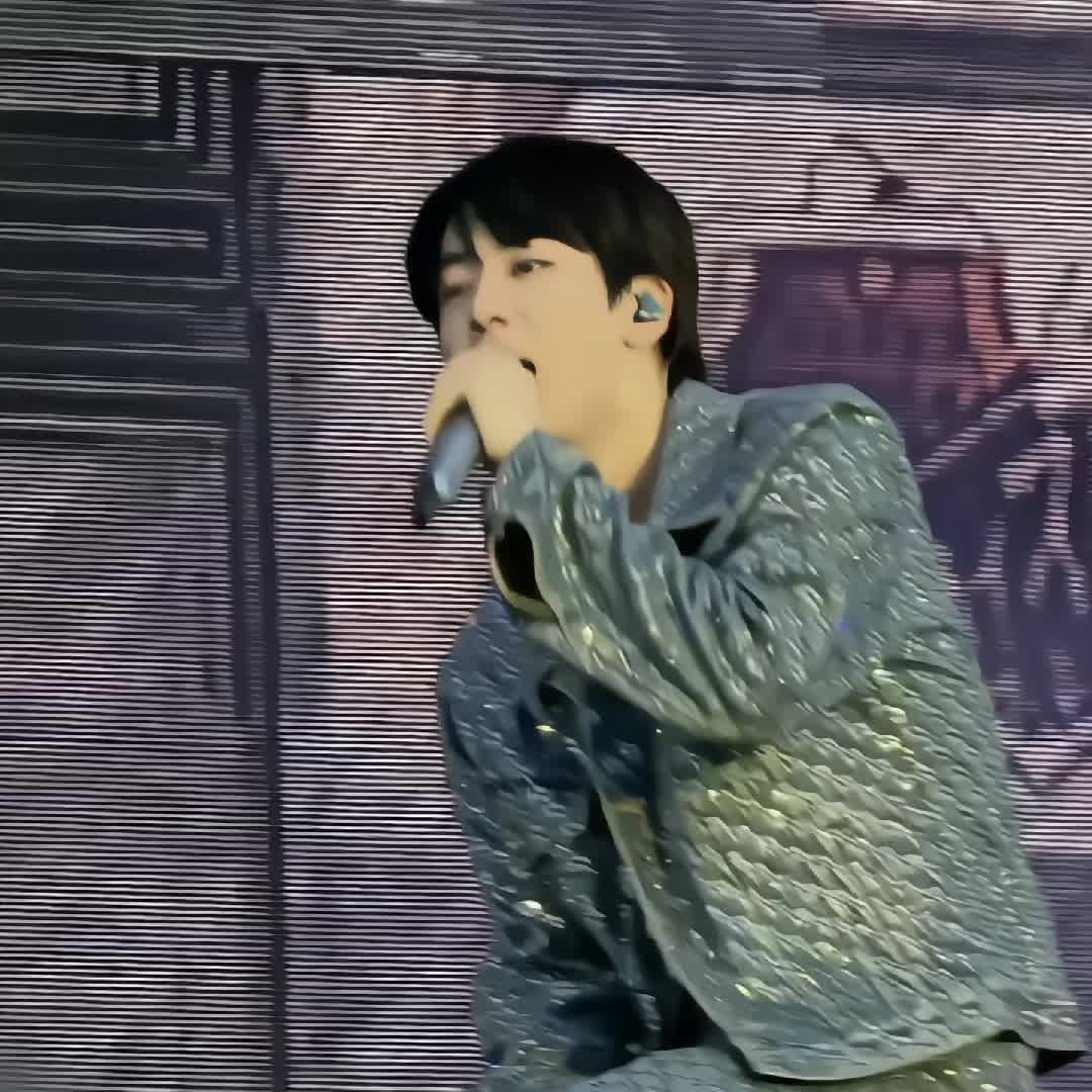 @𝒎𝒊𝒏𝒚𝒊𝒏⋆