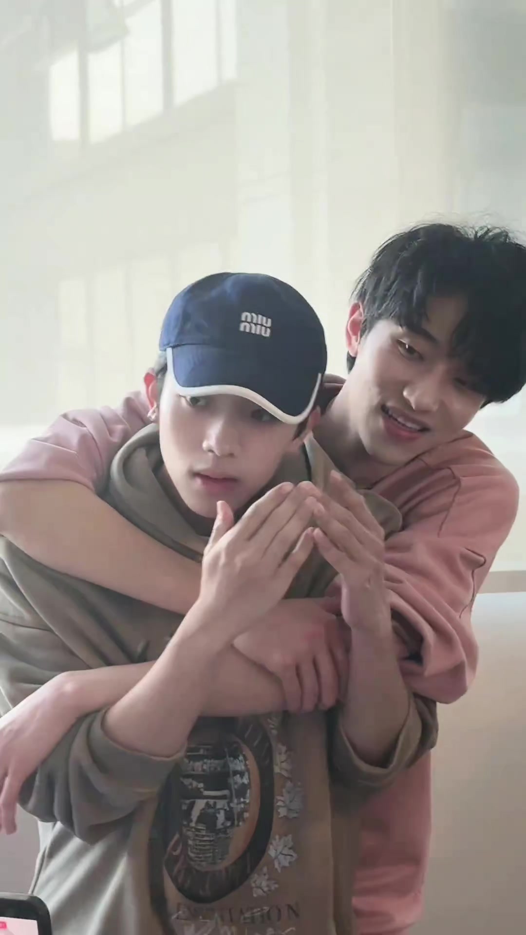 @♡ 𝐬𝐡𝐢𝐩𝐩𝐞𝐫𝐁𝐋𝐨𝐬𝐬 ♡