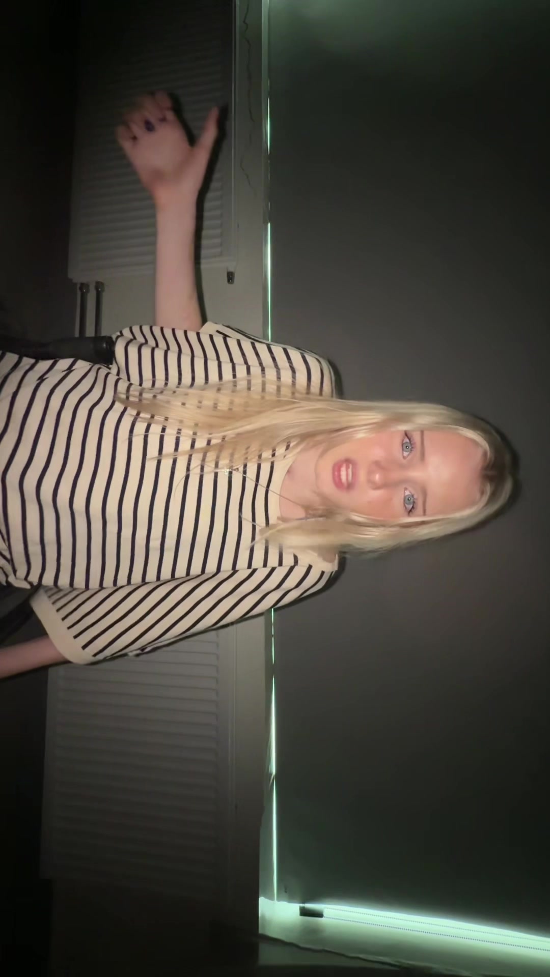@￶
