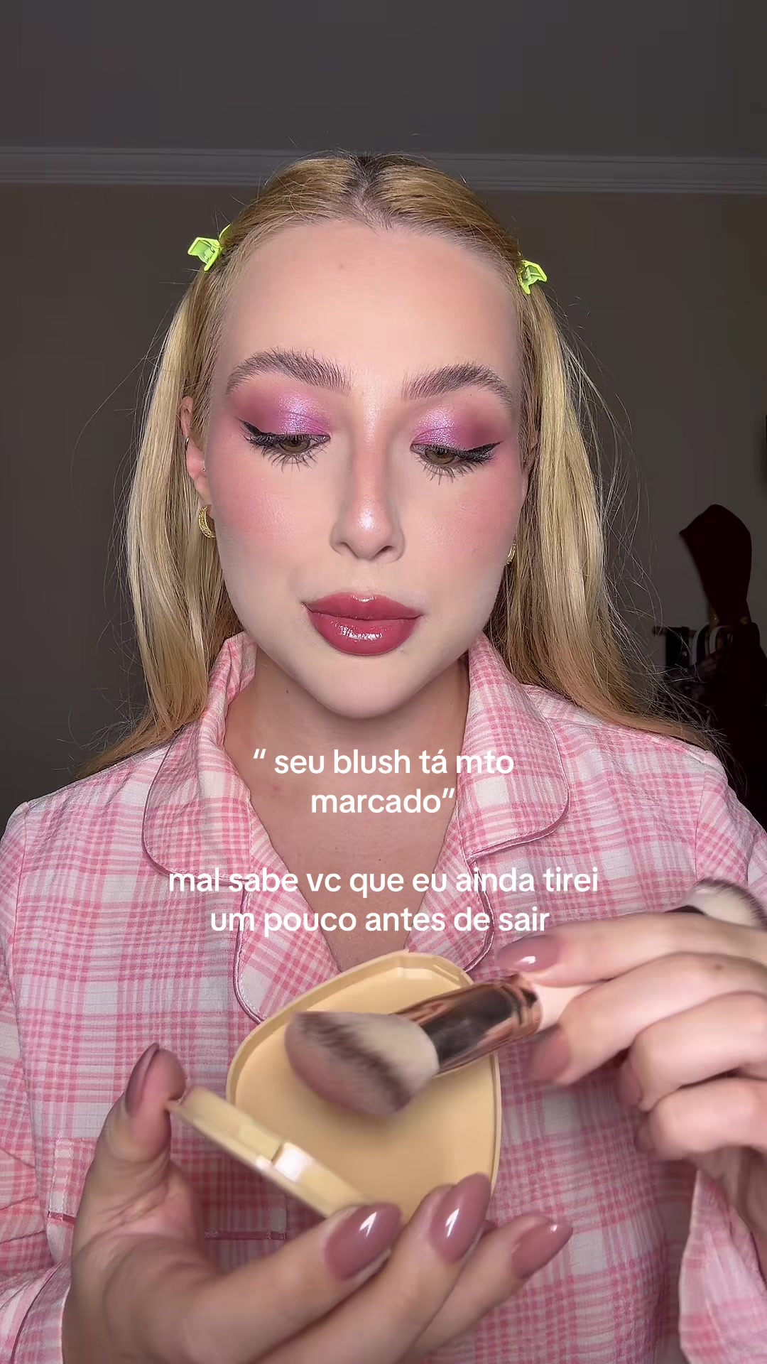 @L&iacute;via Brigolini