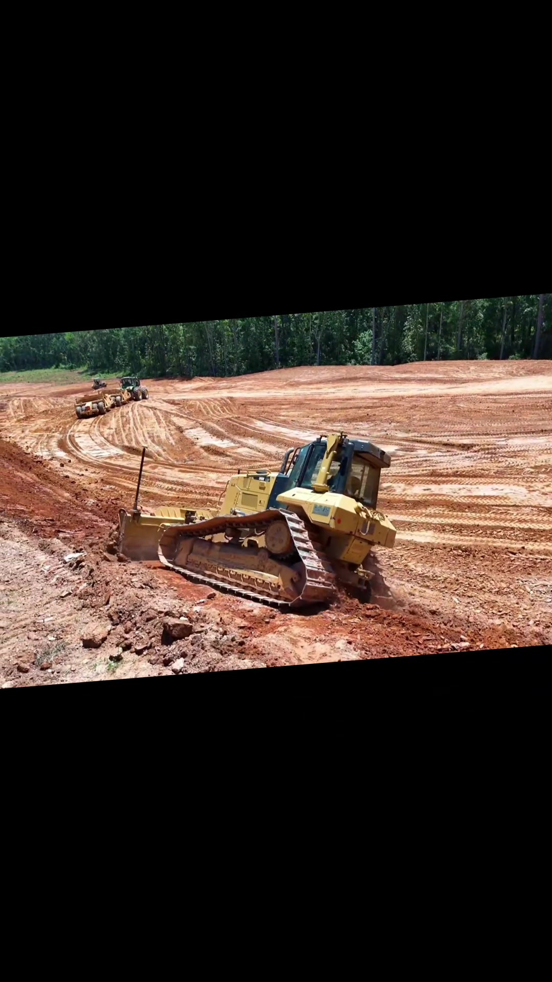 @Davis Earthworks