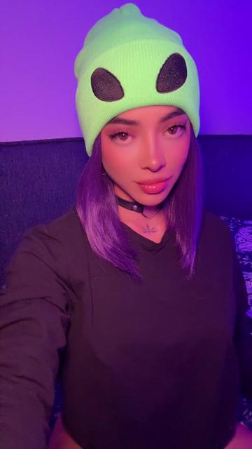 @Yourfavgirl.meg