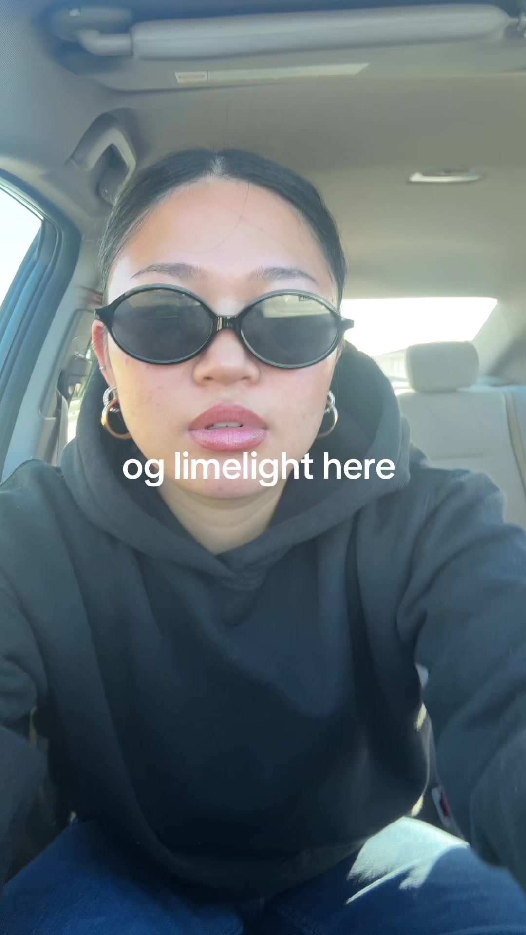 @julianamananes