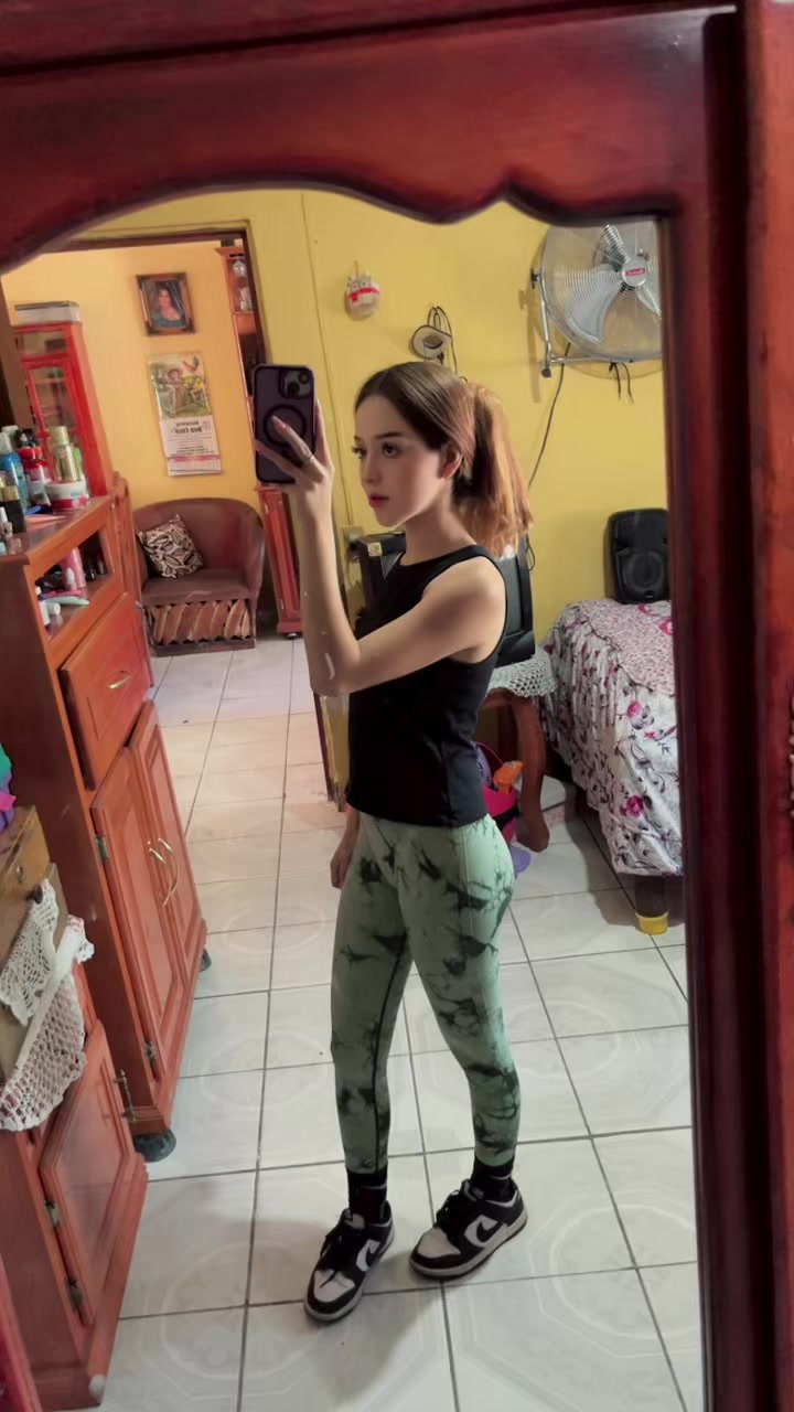 @jaqueline 33