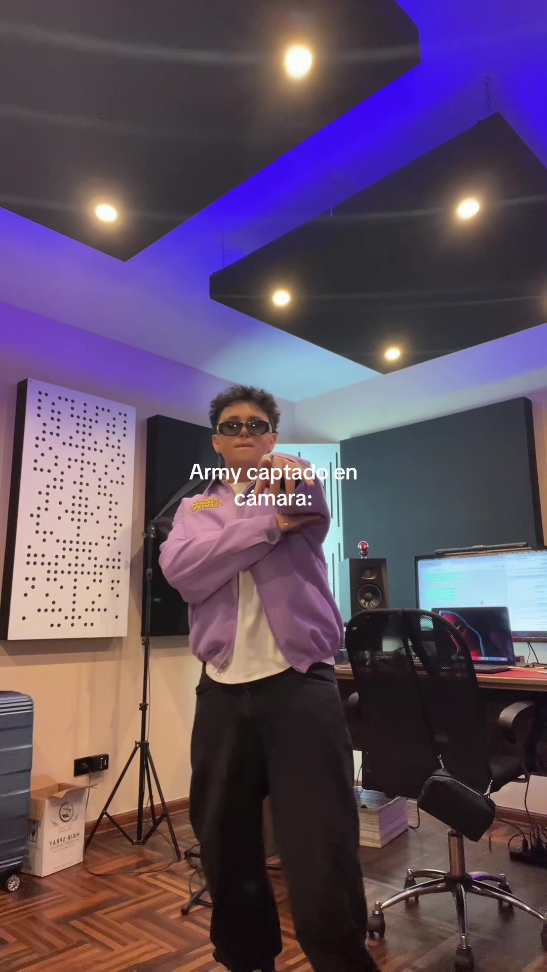 @Luxxo