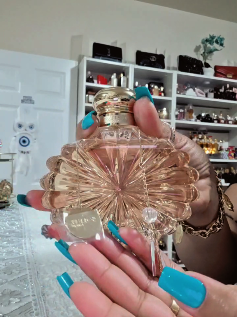 @Ruth la reina de los perfumes