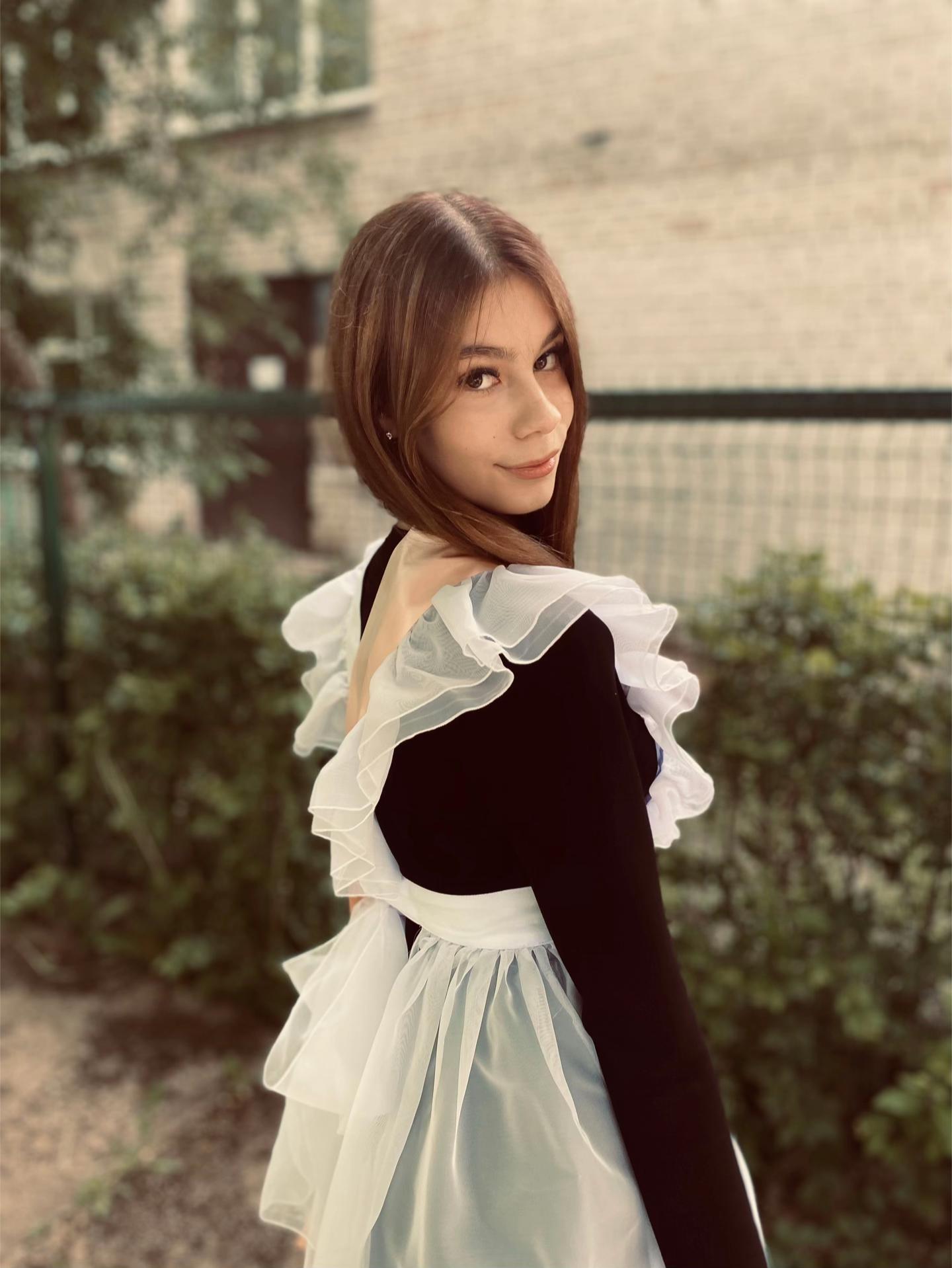 @𝒦.