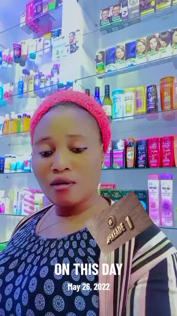 @APEKEADE 1🦋