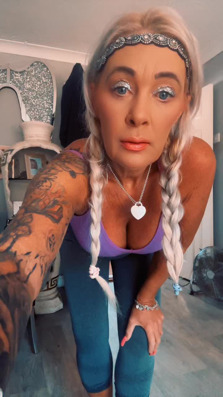 @amanda Roberts