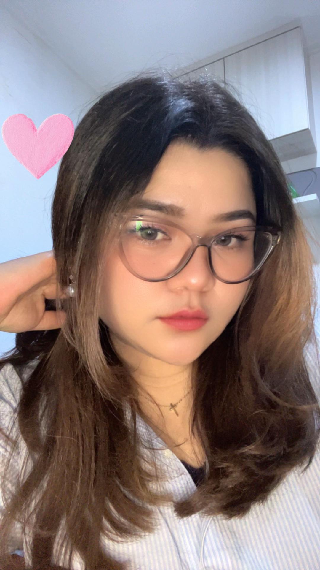@Bunga Tanpa Akar 🥀