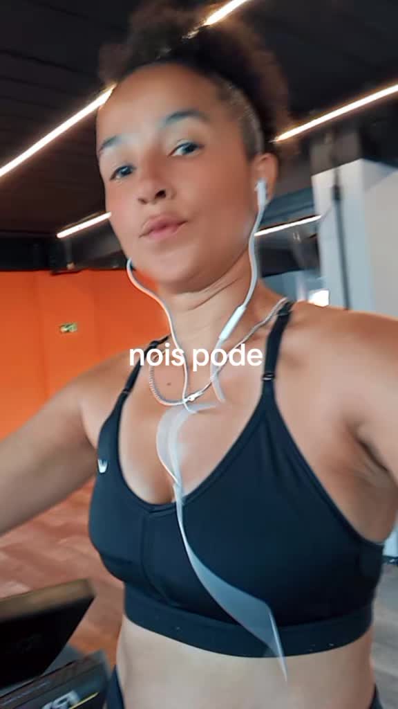@Nádia