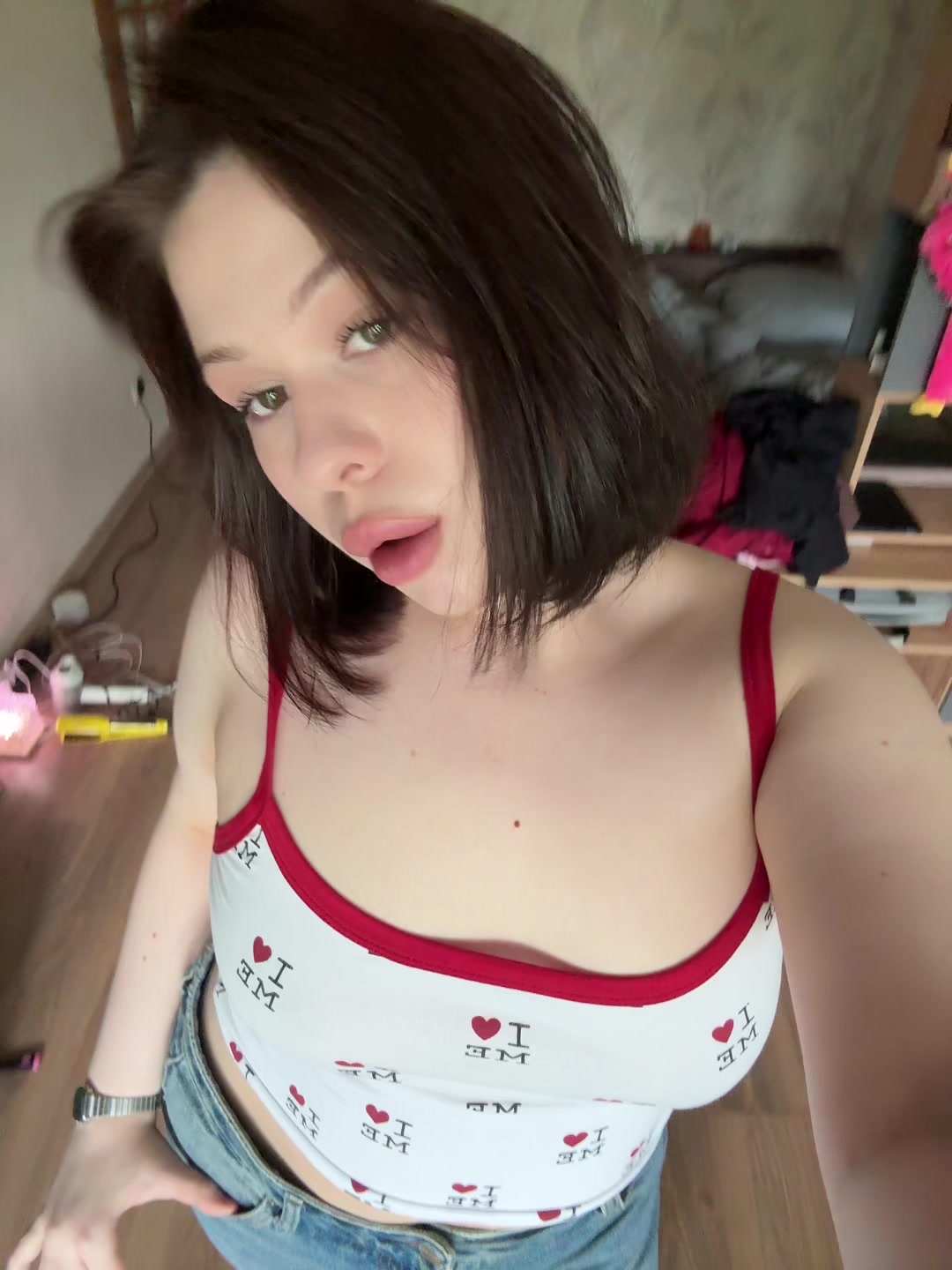 @Тгк: Арина Я