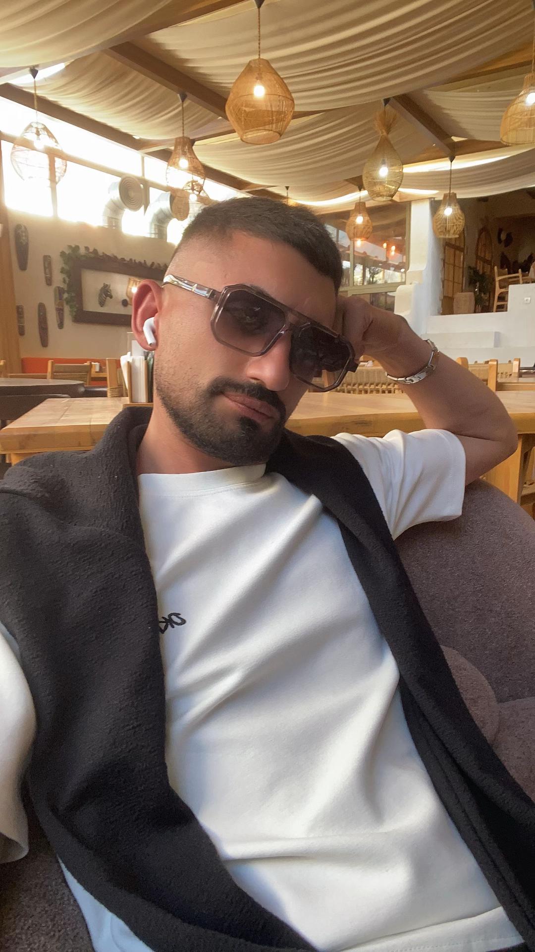 @DeNizKca💛♥️