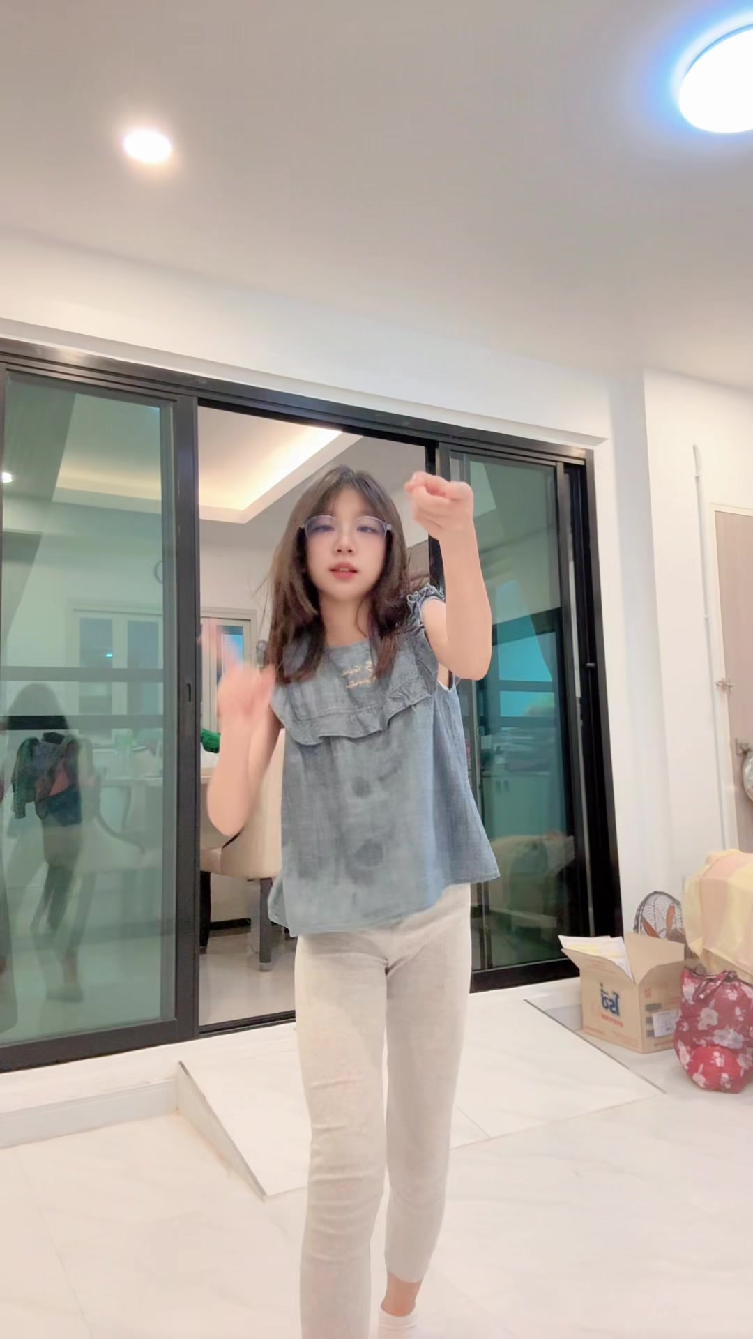 @Nina (10k)