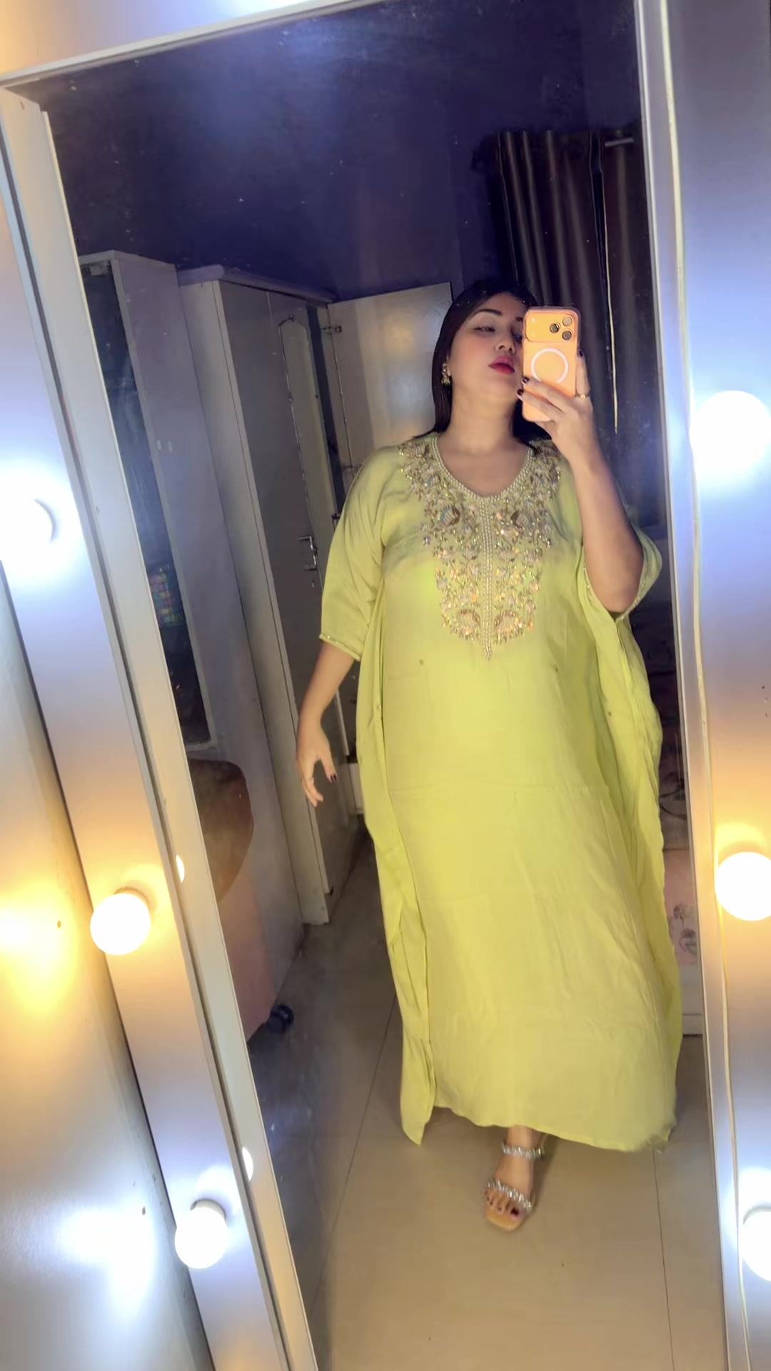@faritiakhan