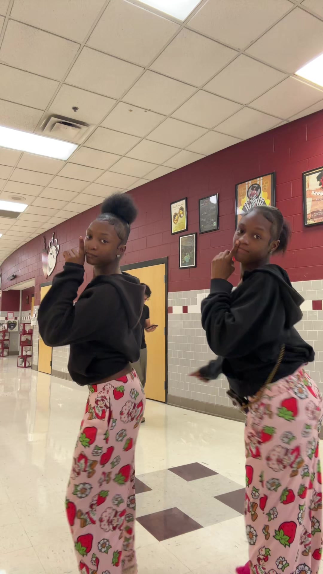 @twinsboo