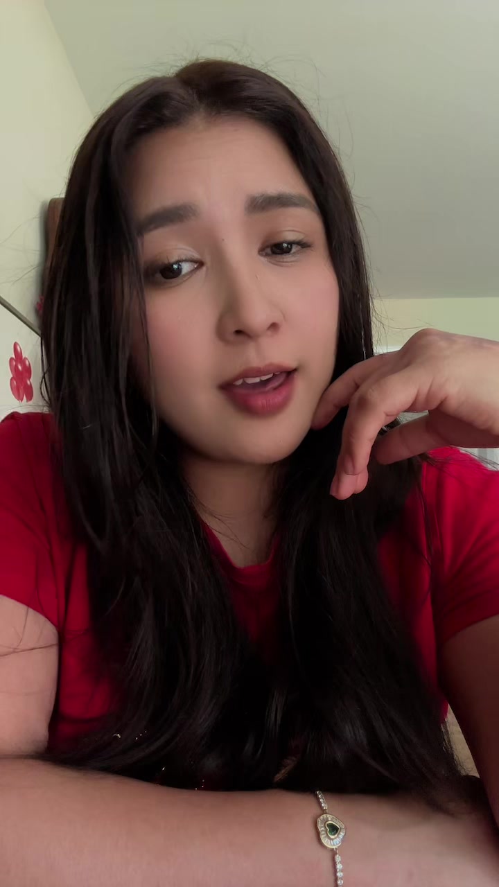 @Vanessa ✨️🦋