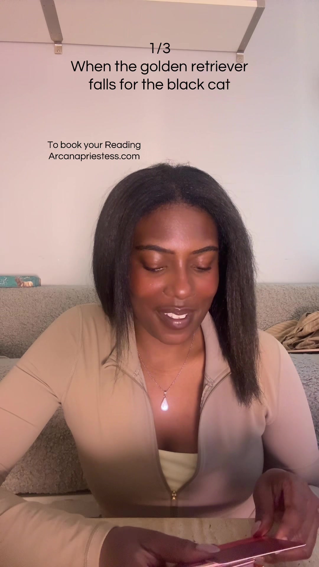 @Arcana Priestess Tarot Reader