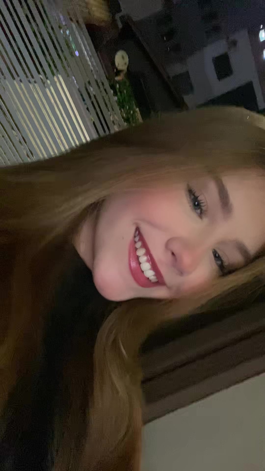 @Larapmendonca_