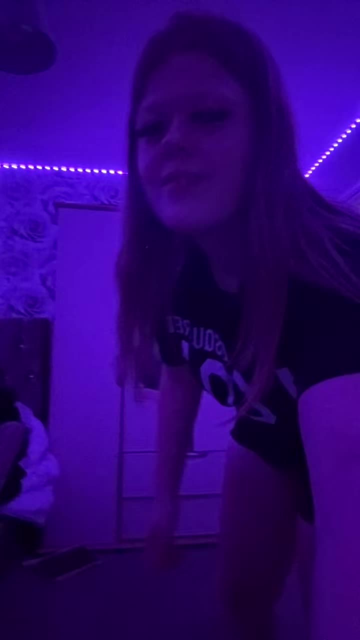 @Lolaa.honey.lacey.darcy.mia
