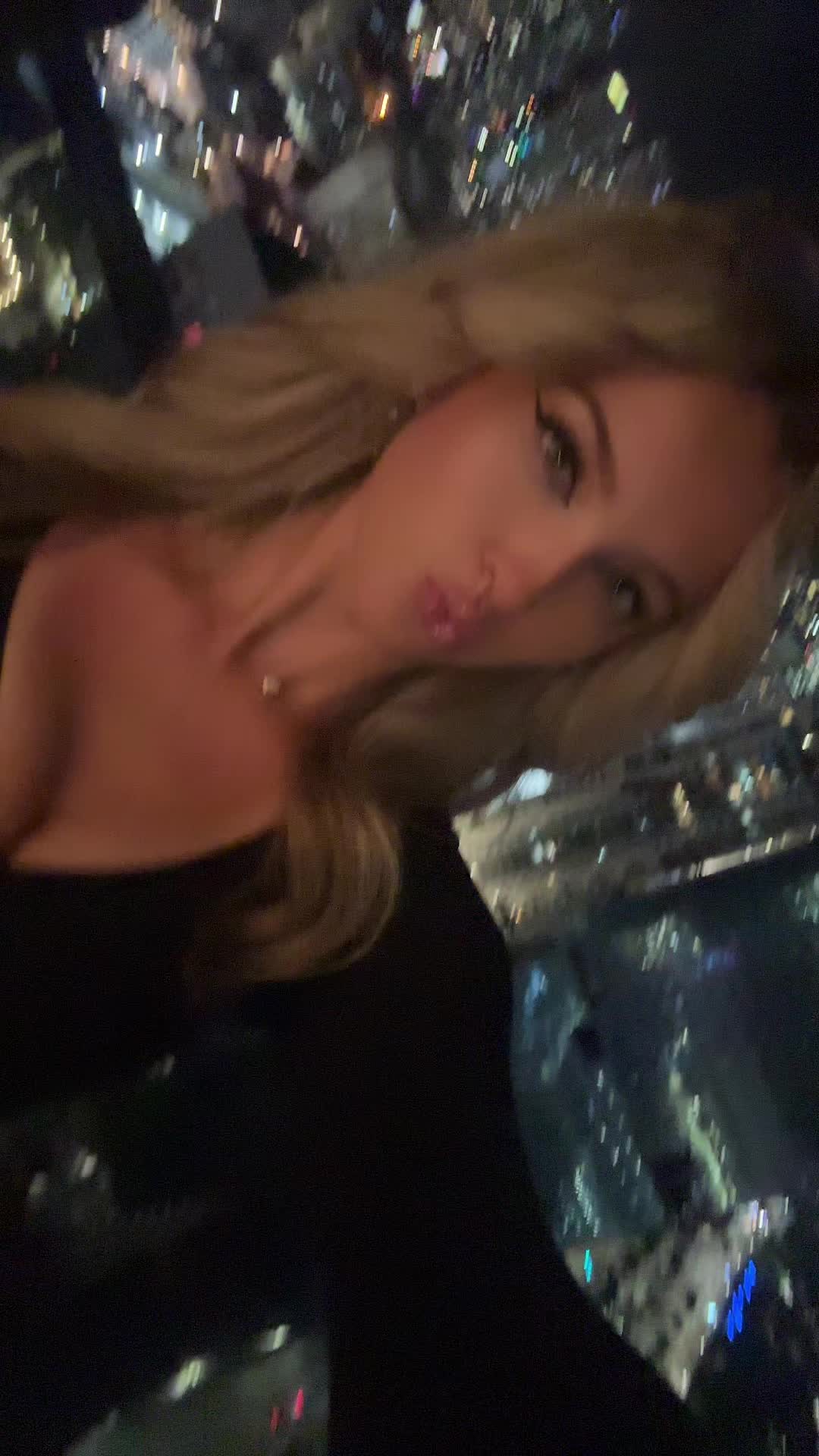 @hotinsaneblondegrlx
