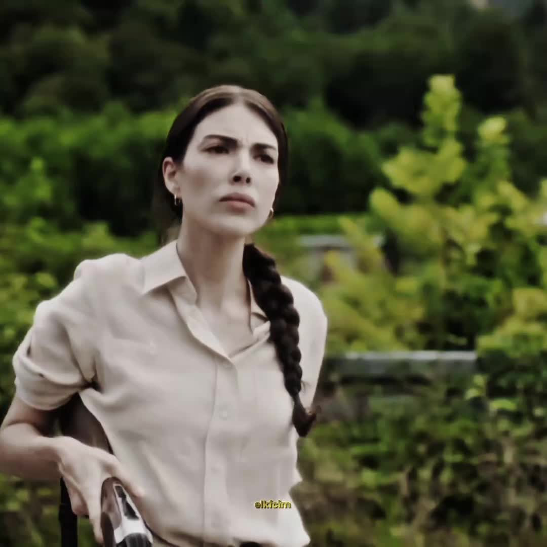 @𝒆𝒍𝒆𝒏𝒊 𖣂