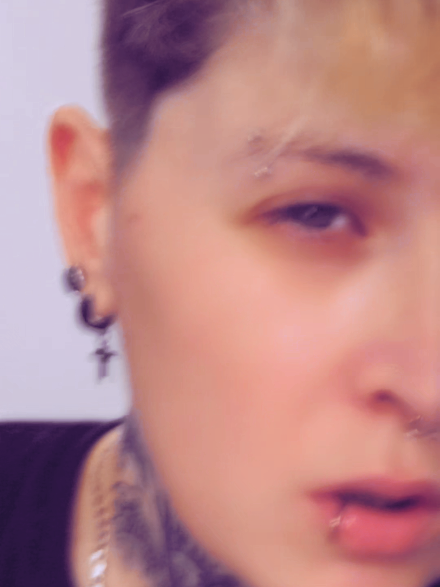 @𝚃𝚊𝚢𝚝𝚘𝚗'♡