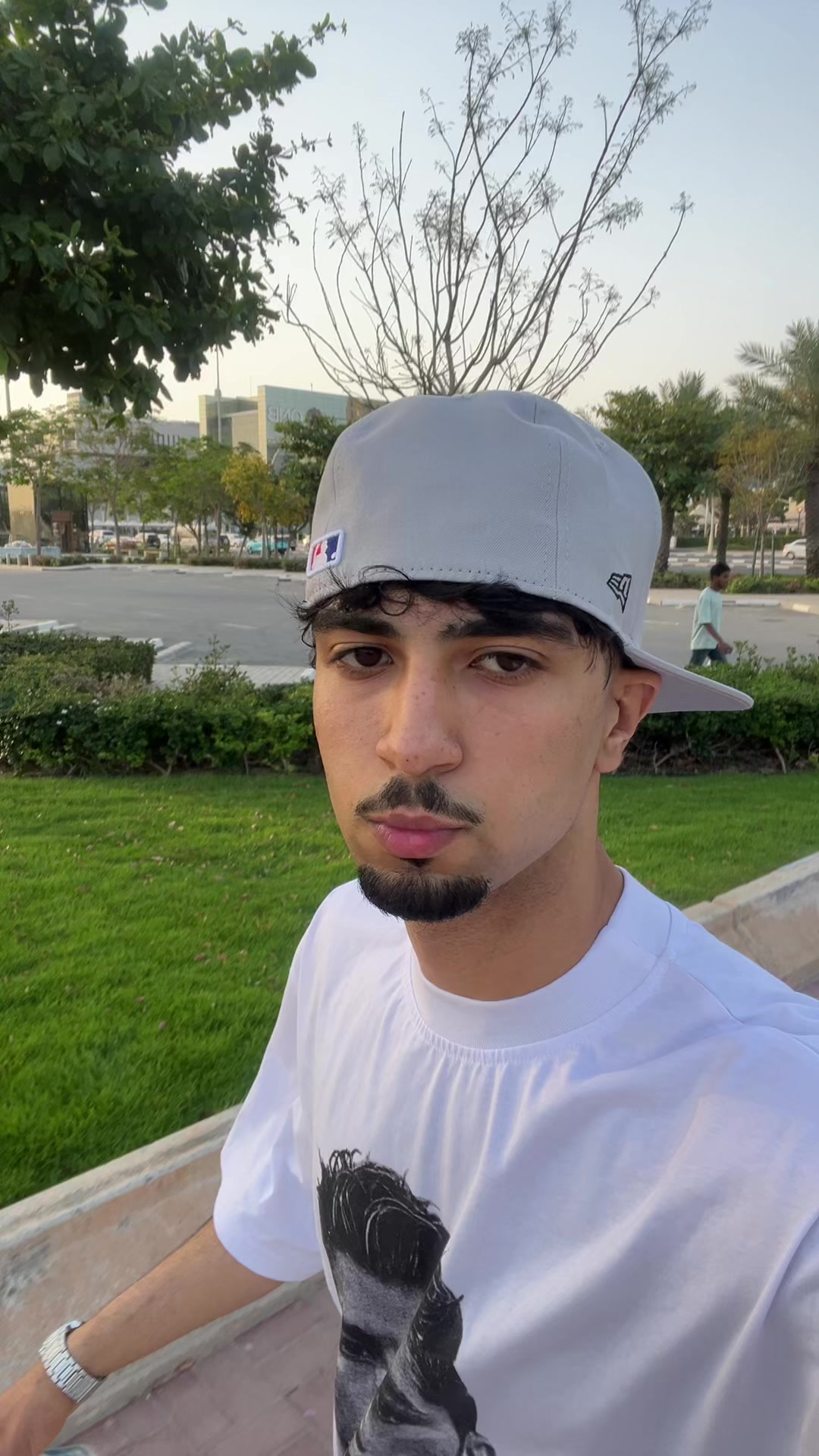 @yvltareek