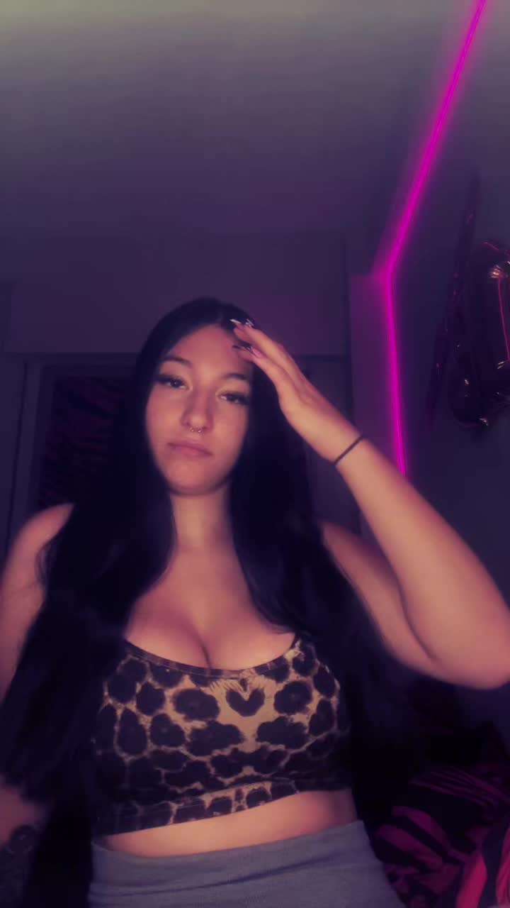 @𓆰💋🐆𓆪