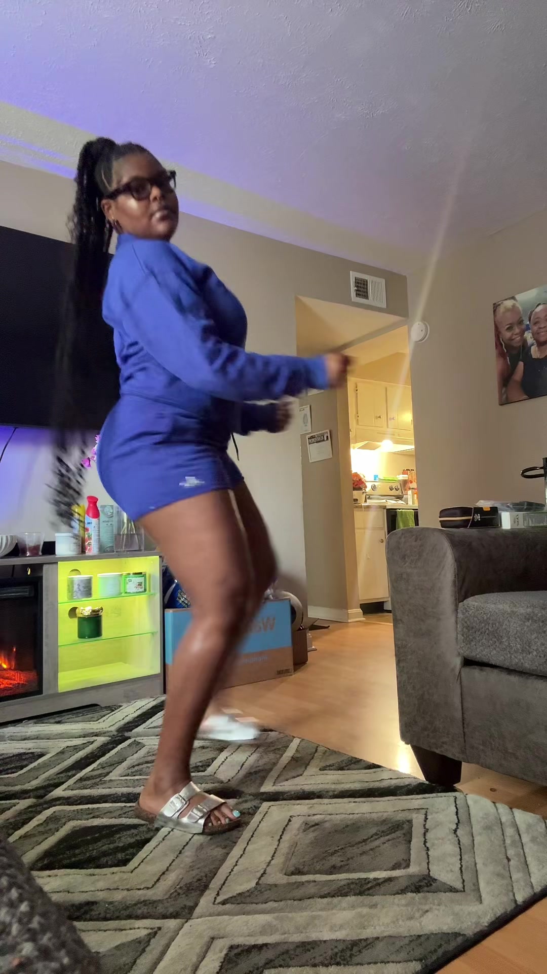 @motionmizz_