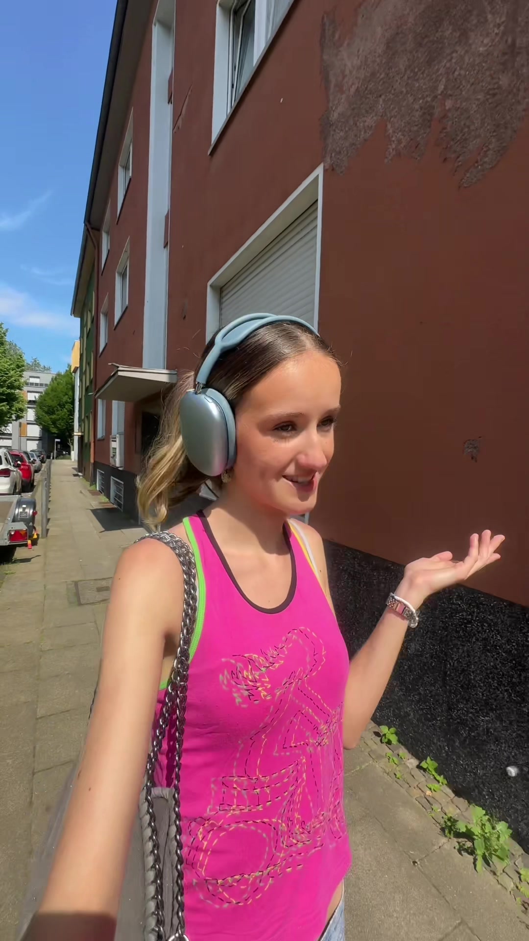 @Sara