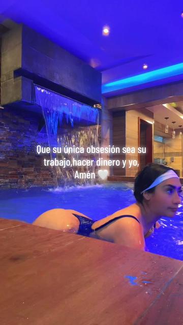 @Angie🍑