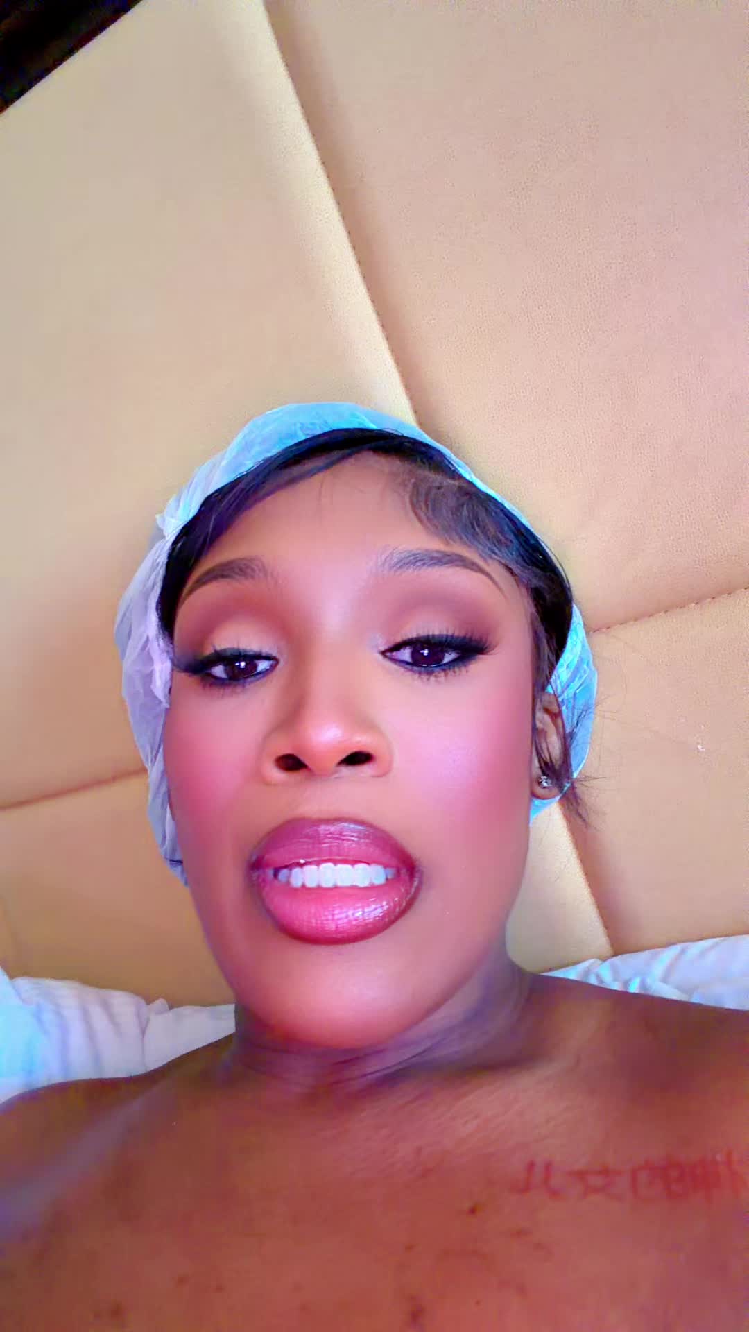 @TheRealTinkaabellaaa🧡