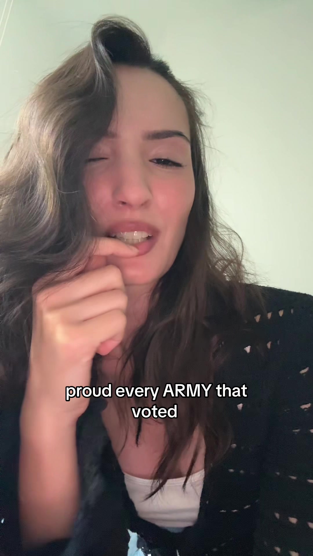 @hi.lal⁷ ⟭⟬