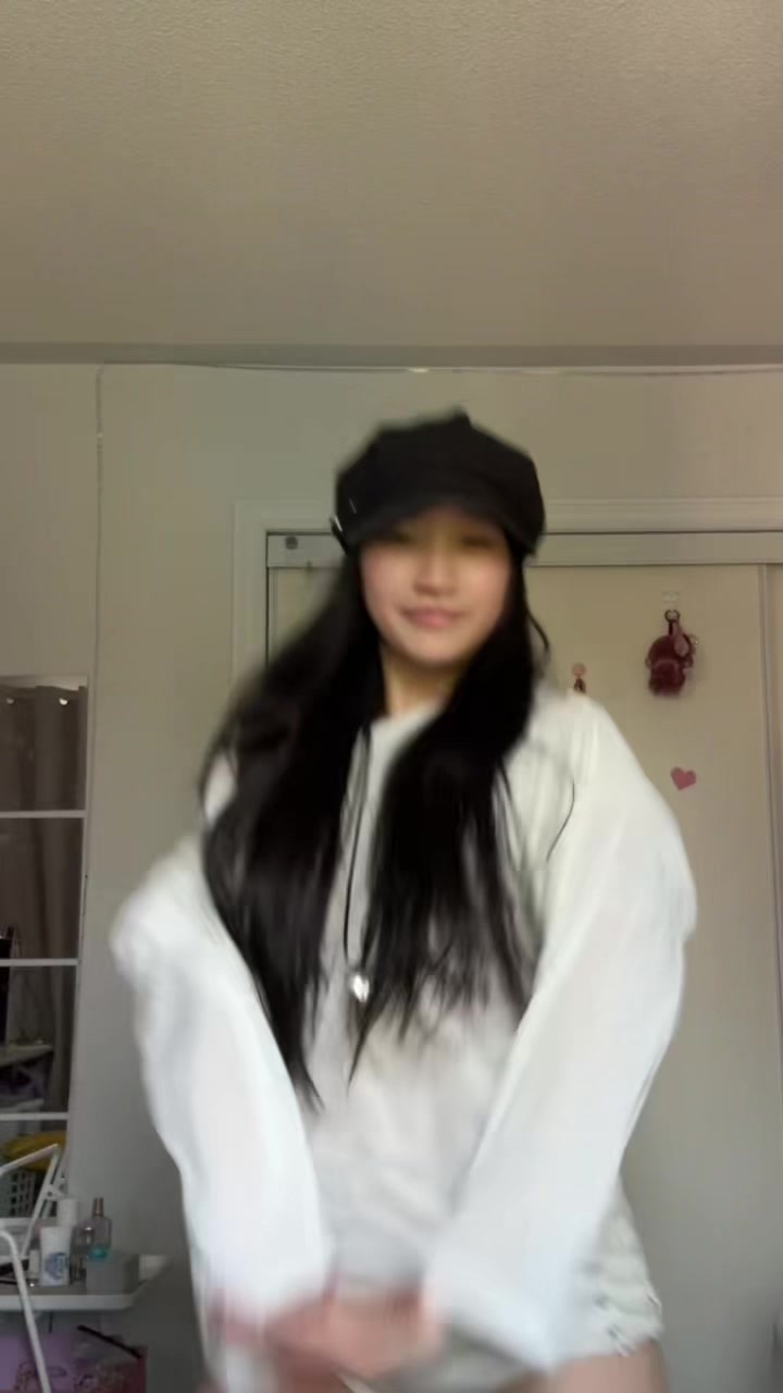 @angela